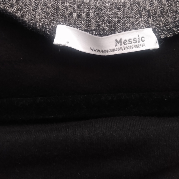 Amazon - Long Tunic Top - Picture 8 of 12